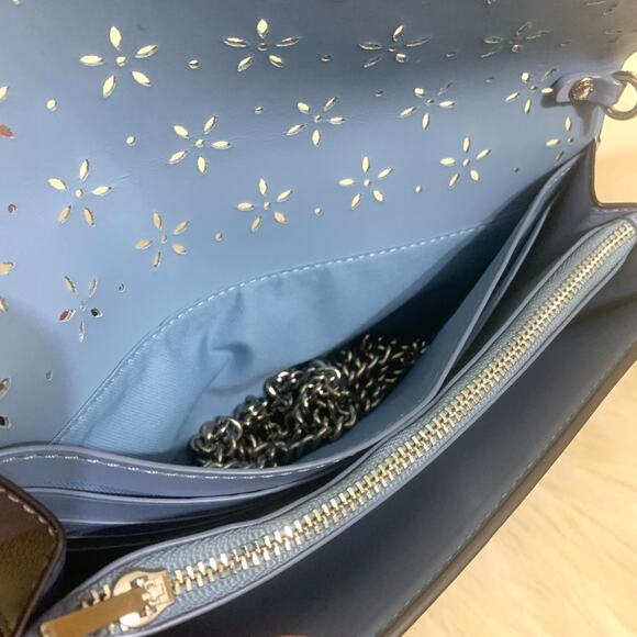 COACH Silver Laser Perforated Leather Turnlock Chain Strap Clutch XBody F58072 - Picture 14 of 16